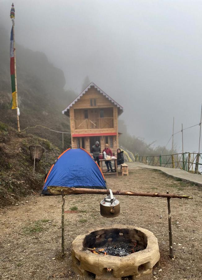 Chimney Farmstay Kurseong Bagian luar foto
