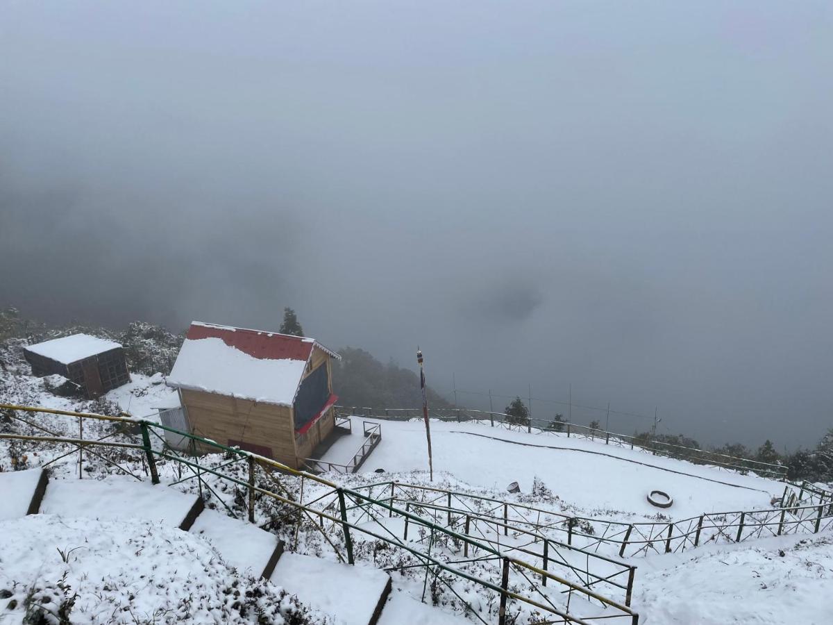 Chimney Farmstay Kurseong Bagian luar foto